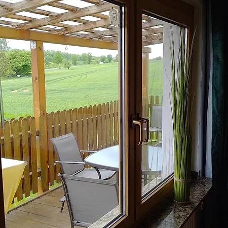 Privatunterkunft Gruene Oase In Hann. Muenden *